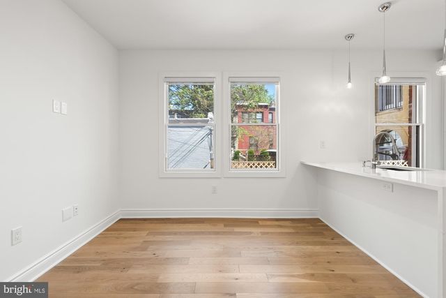 317 3rd St SE Apt 25, Washington, DC 20003