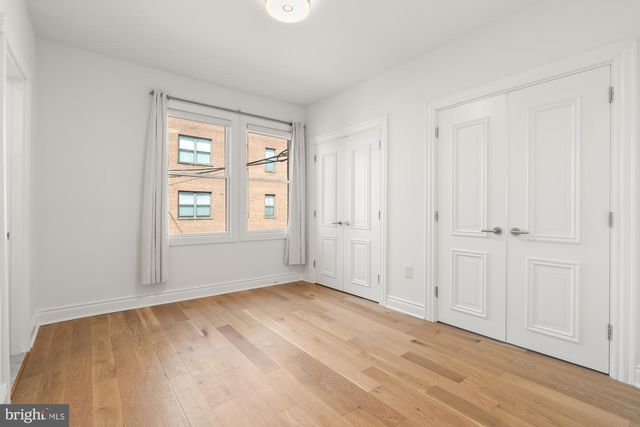 317 3rd St SE Apt 25, Washington, DC 20003