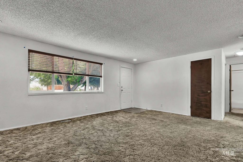 803 E Colorado, Nampa, ID 83686 photo 5