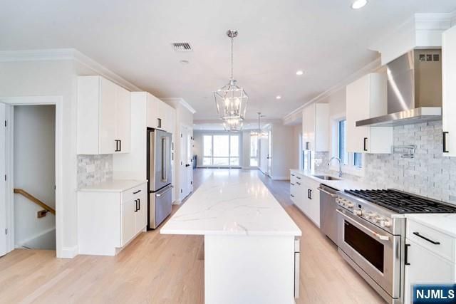 462 A 6th A, Palisades Park, NJ 07650