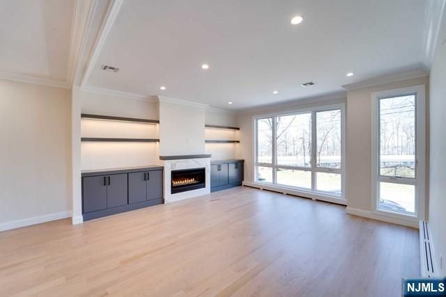462 A 6th A, Palisades Park, NJ 07650