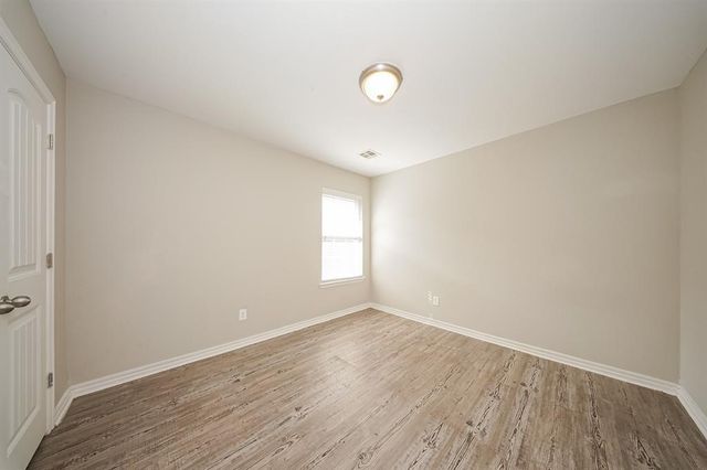 9423 Peachtree Lane, Midwest City, OK 73130