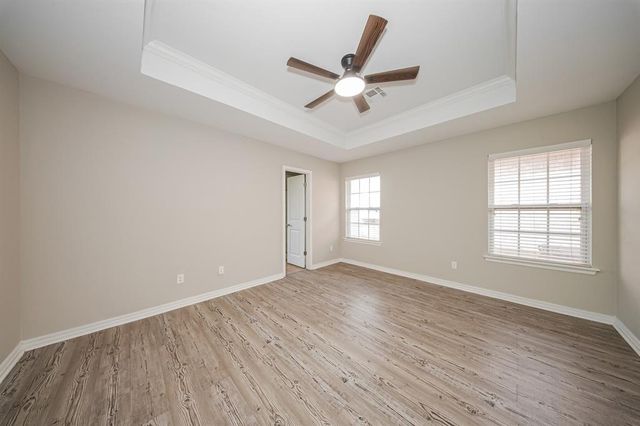 9423 Peachtree Lane, Midwest City, OK 73130