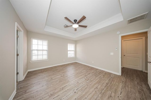 9423 Peachtree Lane, Midwest City, OK 73130