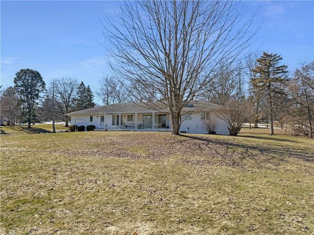 10 Simmons Road, Perry, NY 14530