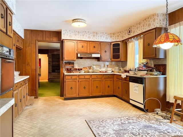 10 Simmons Road, Perry, NY 14530