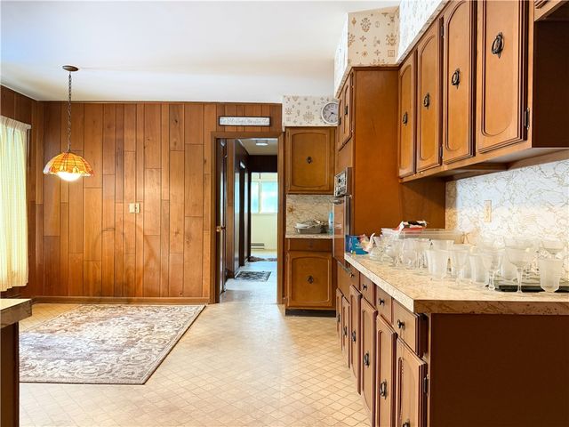 10 Simmons Road, Perry, NY 14530