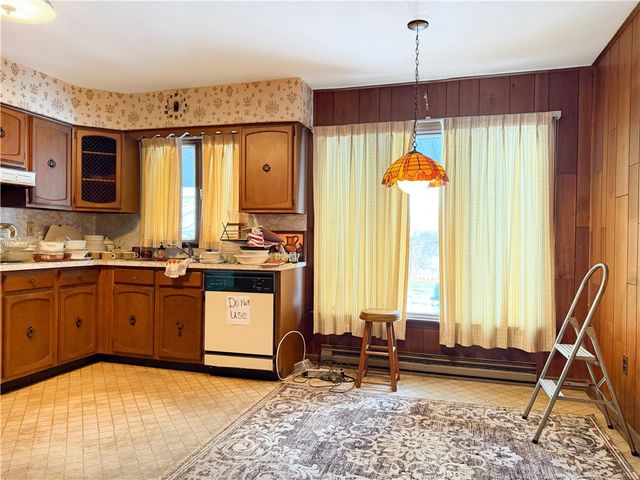 10 Simmons Road, Perry, NY 14530