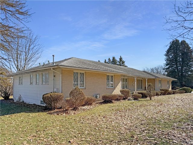 10 Simmons Road, Perry, NY 14530