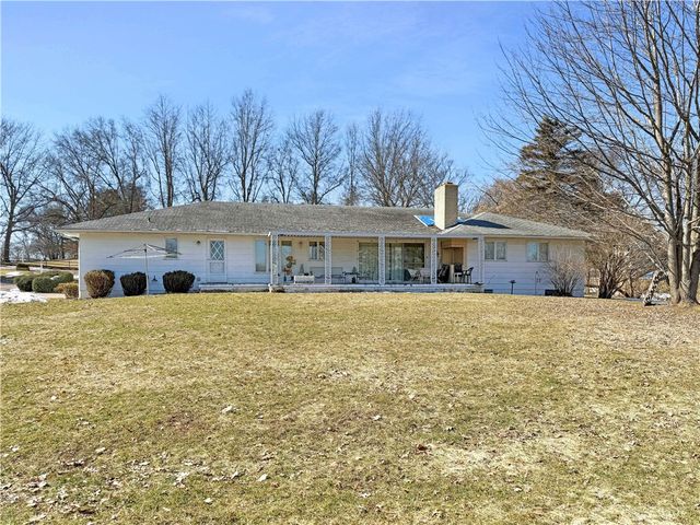 10 Simmons Road, Perry, NY 14530