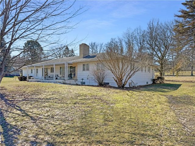 10 Simmons Road, Perry, NY 14530
