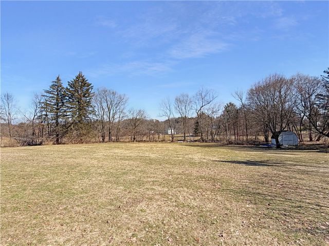 10 Simmons Road, Perry, NY 14530