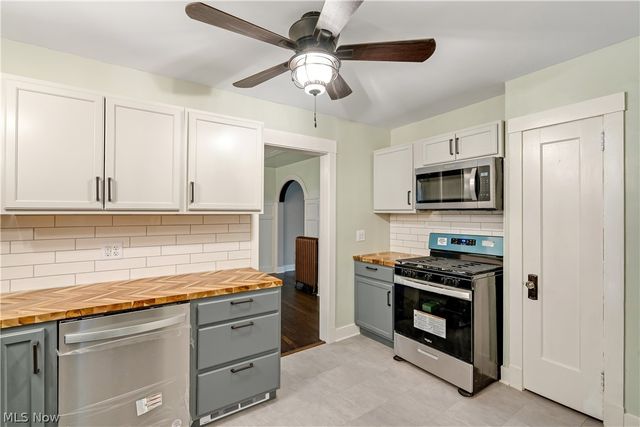 443 Madera Avenue, Youngstown, OH 44504