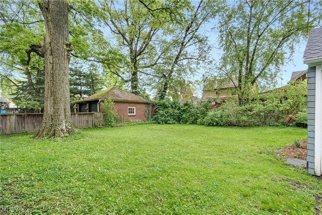 443 Madera Avenue, Youngstown, OH 44504