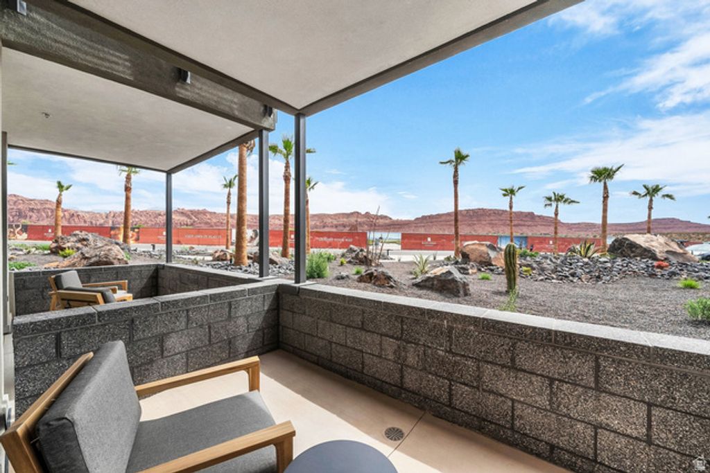 Image 5 of property listing at 1400 E BLACK DESERT DR #22180, Ivins, UT 84738