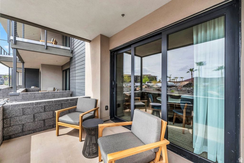 Image 7 of property listing at 1400 E BLACK DESERT DR #22180, Ivins, UT 84738