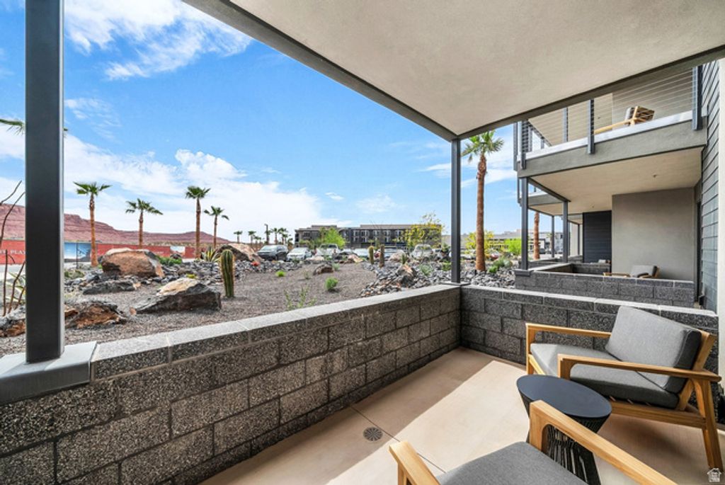 Image 8 of property listing at 1400 E BLACK DESERT DR #22180, Ivins, UT 84738