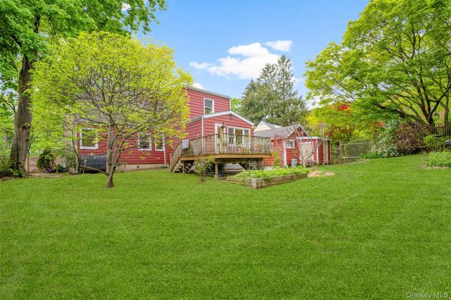 925 Old Post Road, Mamaroneck, NY 10543
