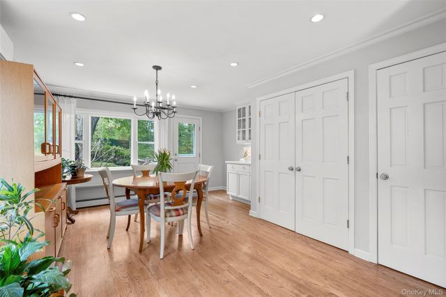 925 Old Post Road, Mamaroneck, NY 10543