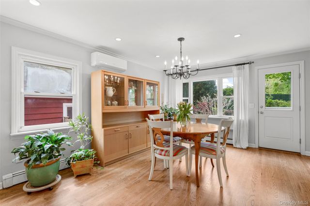 925 Old Post Road, Mamaroneck, NY 10543