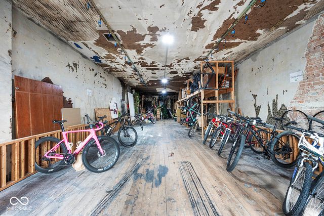 126 W Main Street, Plainfield, IN 46168