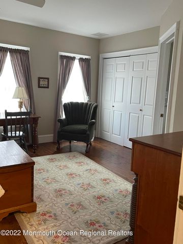 15 Pitman Avenue, Ocean Grove, NJ 07756