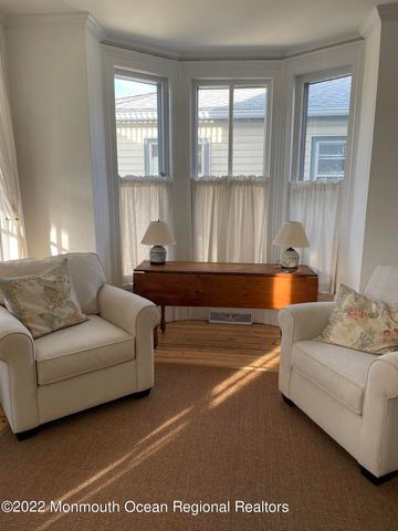 15 Pitman Avenue, Ocean Grove, NJ 07756