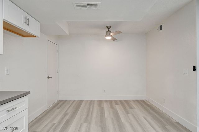 579 Roxella Lane B, Las Vegas, NV 89110