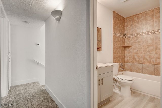 579 Roxella Lane B, Las Vegas, NV 89110