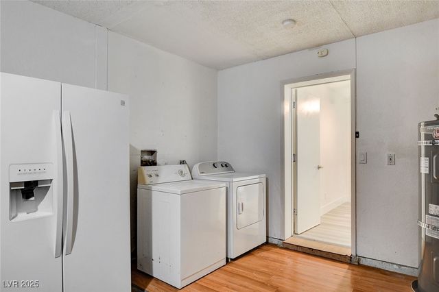 579 Roxella Lane B, Las Vegas, NV 89110