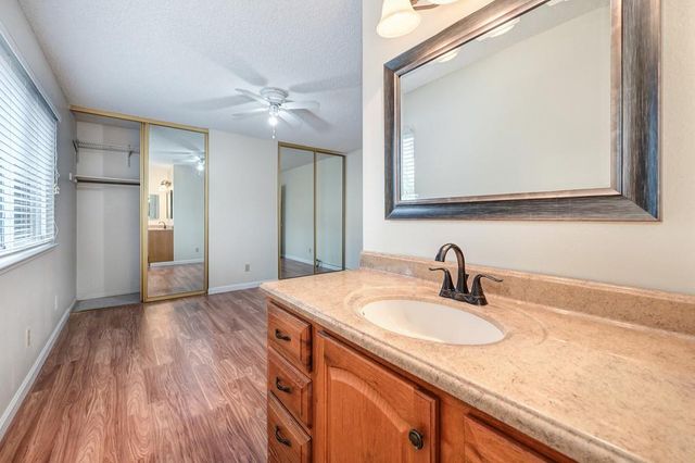 8263 Old Ranch Rd, Citrus Heights, CA 95610