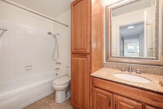 8263 Old Ranch Rd, Citrus Heights, CA 95610