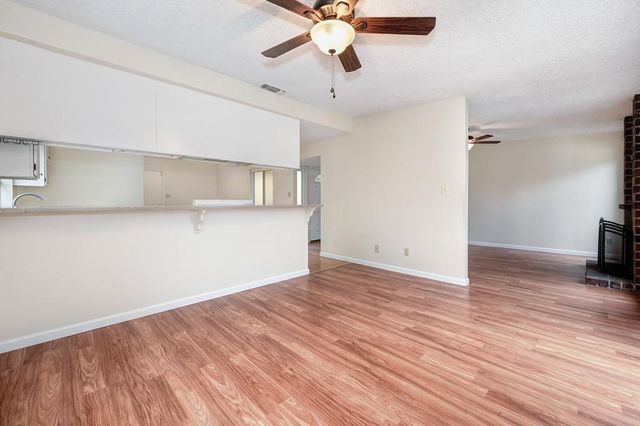 8263 Old Ranch Rd, Citrus Heights, CA 95610
