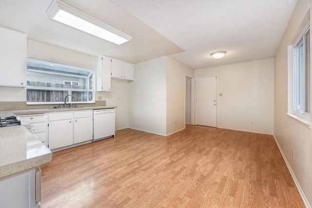 8263 Old Ranch Rd, Citrus Heights, CA 95610