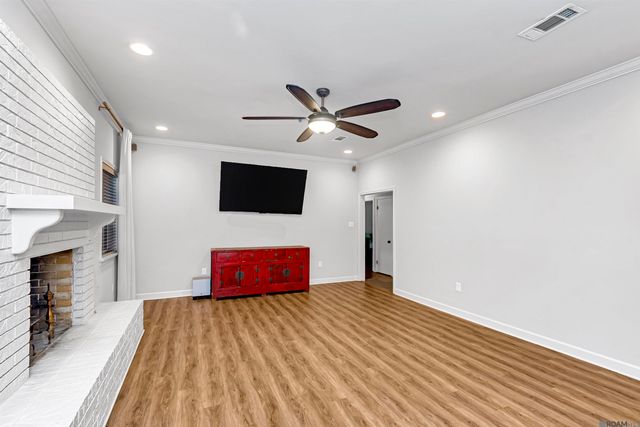 1214 Aurora Pl, Baton Rouge, LA 70806