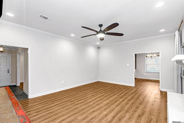 1214 Aurora Pl, Baton Rouge, LA 70806