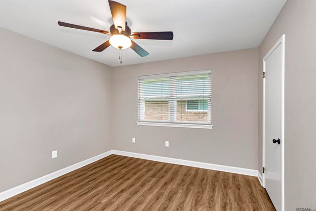 1214 Aurora Pl, Baton Rouge, LA 70806