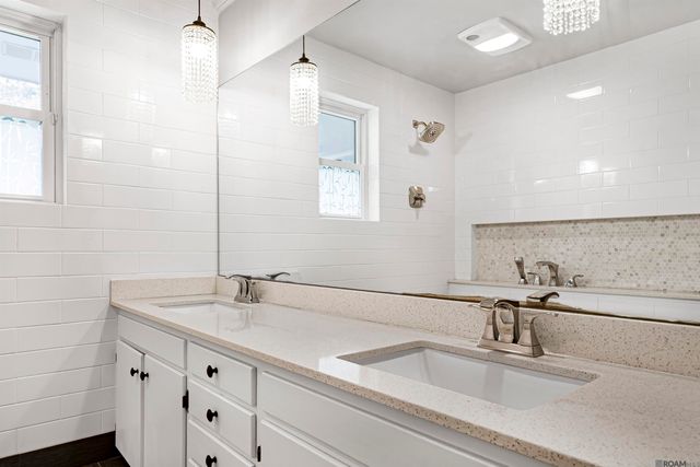 1214 Aurora Pl, Baton Rouge, LA 70806