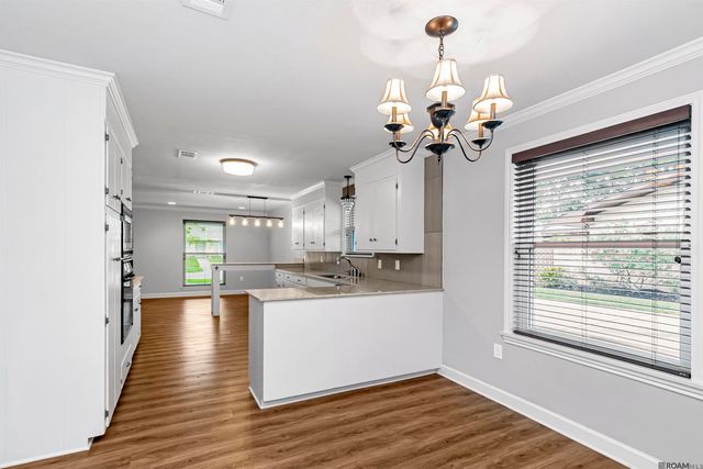 1214 Aurora Pl, Baton Rouge, LA 70806