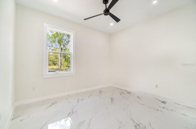 1215 CRAWFORD AVENUE, St Cloud, FL 34769