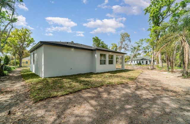 1215 CRAWFORD AVENUE, St Cloud, FL 34769