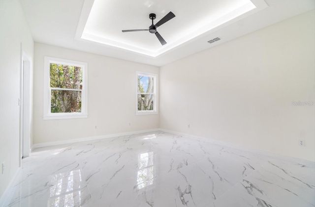 1215 CRAWFORD AVENUE, St Cloud, FL 34769