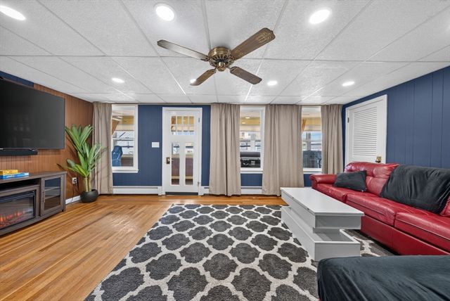 84 Lowell St, Methuen, MA 01844