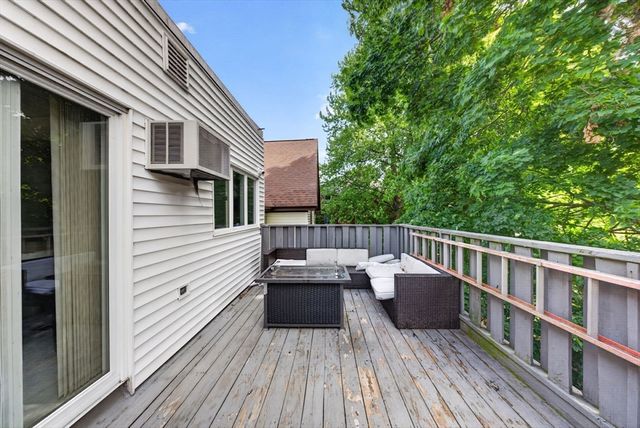 84 Lowell St, Methuen, MA 01844