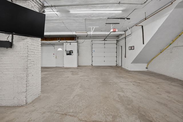84 Lowell St, Methuen, MA 01844