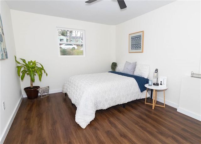 2425 Hillside Avenue, Decatur, GA 30032