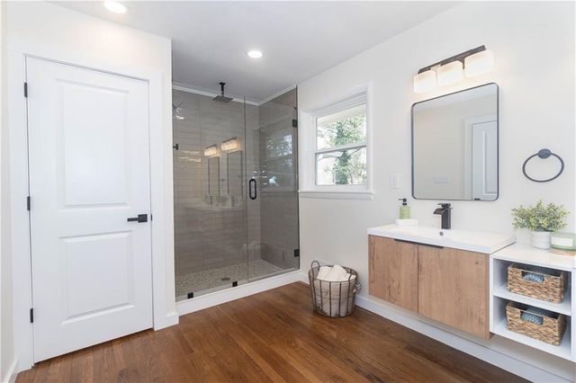 2425 Hillside Avenue, Decatur, GA 30032