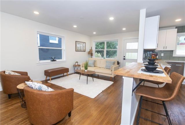 2425 Hillside Avenue, Decatur, GA 30032