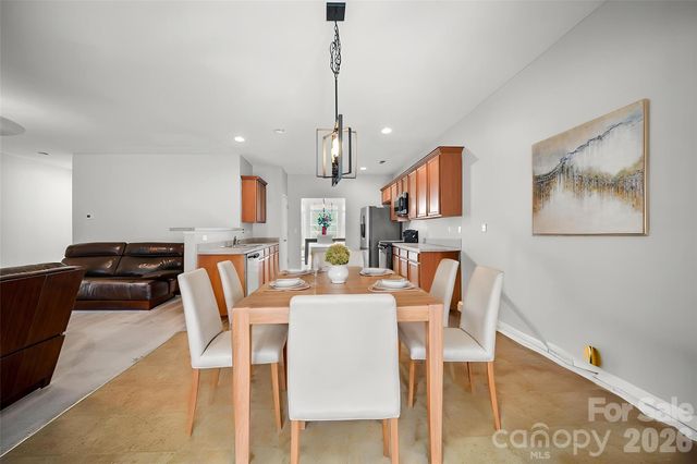 2001 Lake Vista Drive, Mount Holly, NC 28120