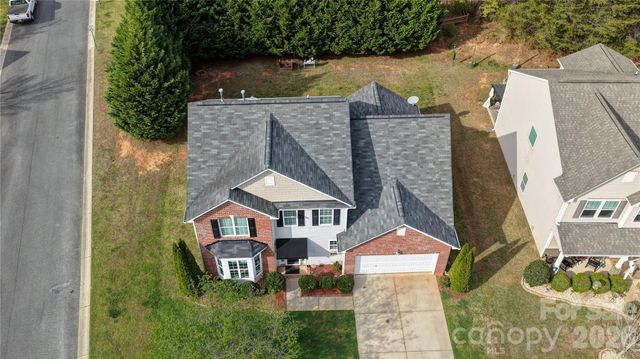 2001 Lake Vista Drive, Mount Holly, NC 28120